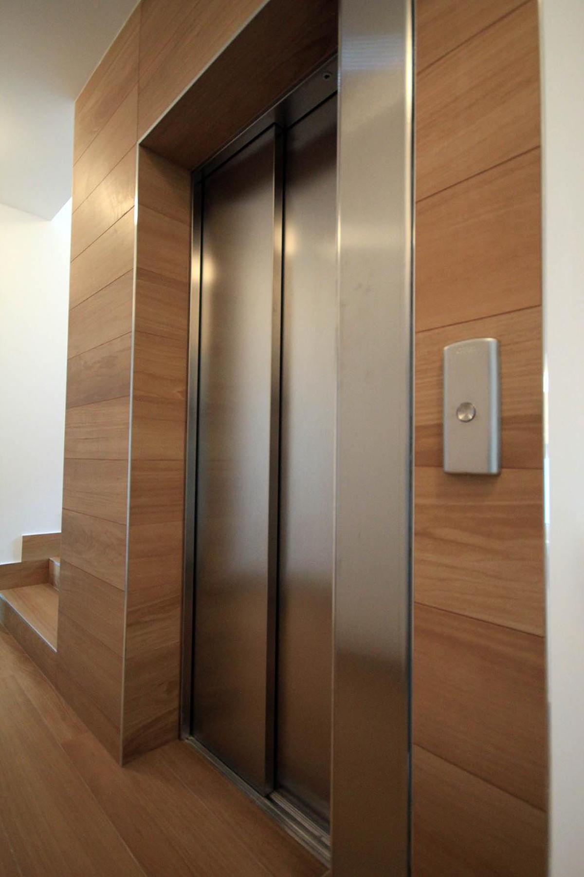 Apartment Deluxe *